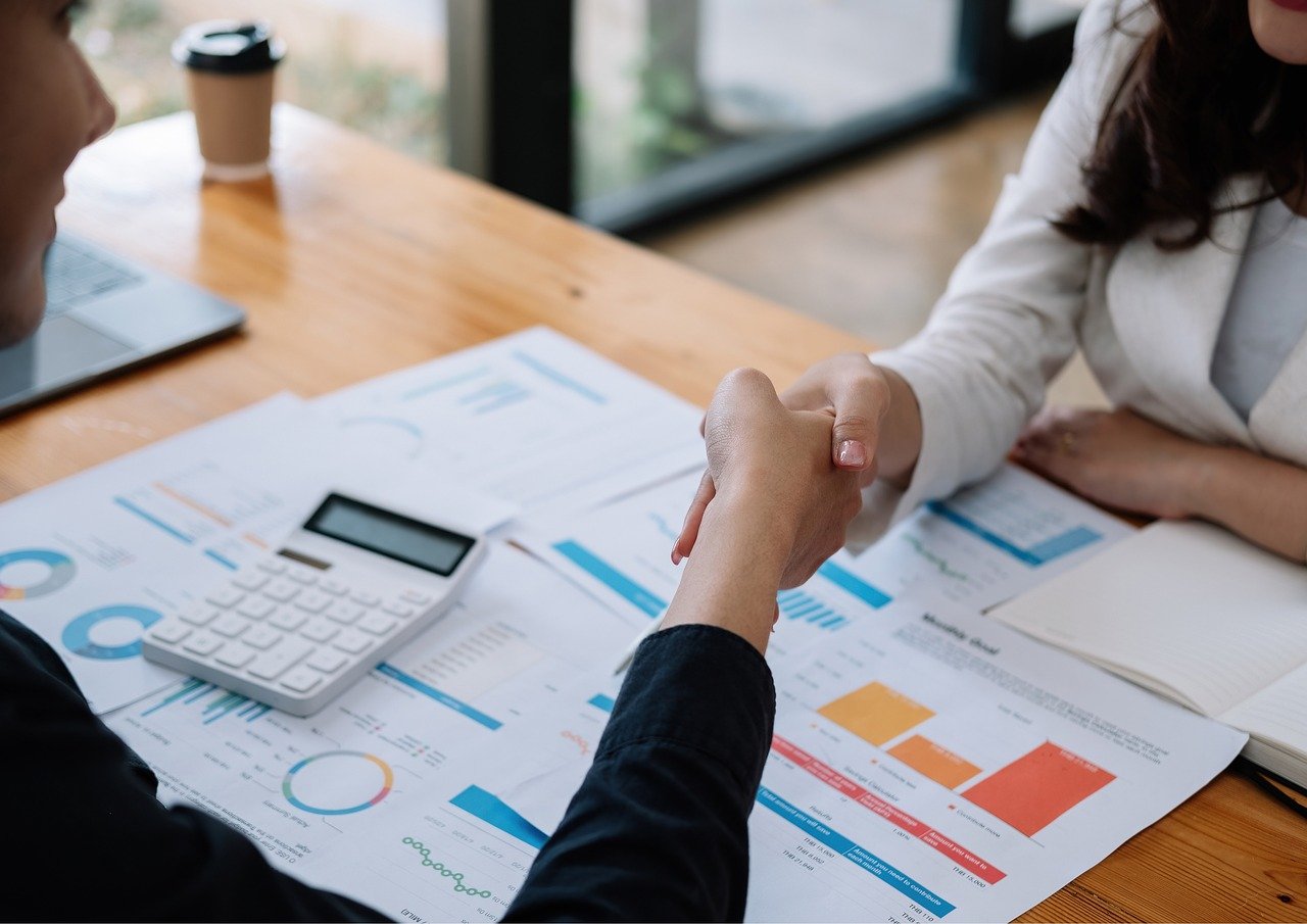 meeting, business, office, team, conference, group, colleagues, people, teamwork, computer, network, technology, working, consulting, laptop, writing, brainstorming